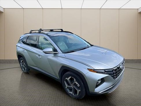 Certified 2024 Hyundai Tucson Limited AWD/4WD image 7