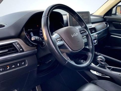 Used 2022 Kia Telluride SX w/ Nightfall Edition Package image 23