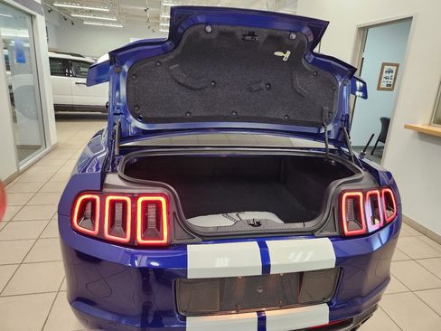 Used 2014 Ford Mustang Shelby GT500 w/ Equipment Group 821A RWD image 17