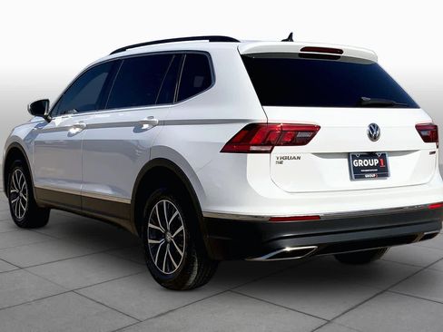 Used 2020 Volkswagen Tiguan SE AWD/4WD image 12