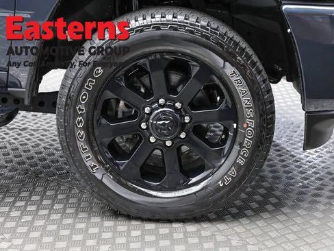 Used 2025 RAM 2500 Big Horn AWD/4WD image 32