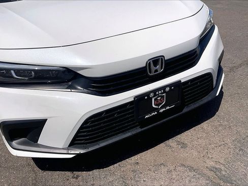 Used 2024 Honda Civic EX image 4