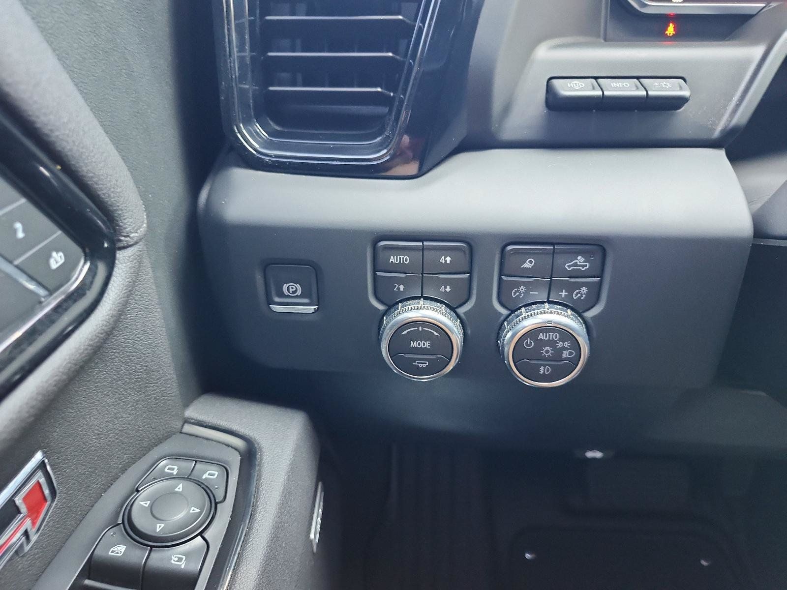Used 2026 GMC Sierra 1500 AT4 w/ AT4 Premium Package AWD/4WD image 27