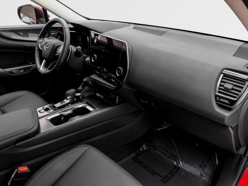Used 2025 Lexus NX 250 FWD w/ Premium Package image 11