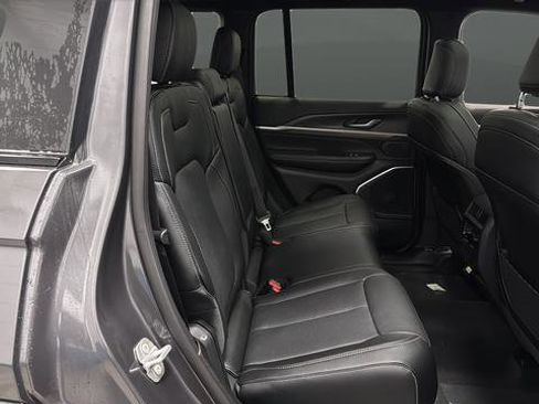 New 2026 Jeep Grand Cherokee Limited image 26