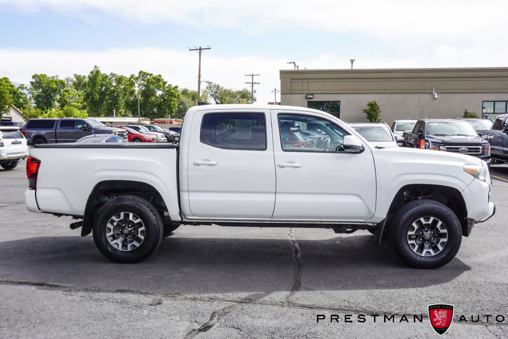 Used 2020 Toyota Tacoma SR AWD/4WD image 23