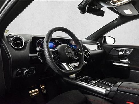 New 2026 Mercedes-Benz GLA 250 4MATIC image 10