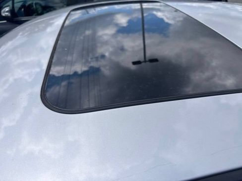 Used 2019 Nissan Altima 2.5 SL FWD image 8