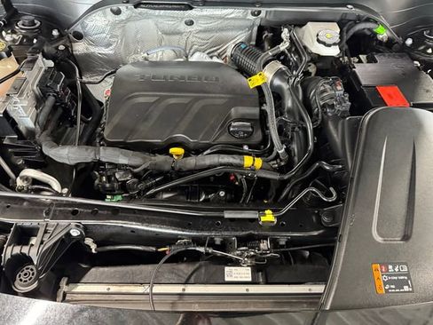 Used 2024 Chevrolet Trax ACTIV w/ Sunroof Package FWD image 7
