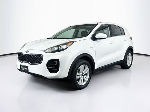Used 2019 Kia Sportage LX AWD/4WD image 3