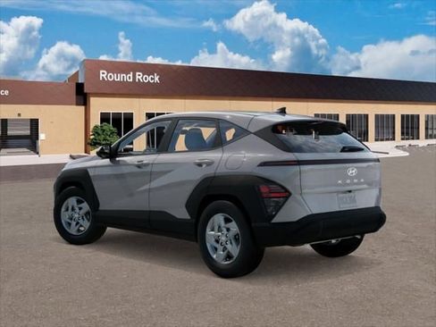 New 2026 Hyundai Kona SE image 5