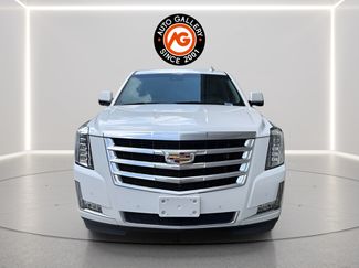Used 2017 Cadillac Escalade Luxury AWD/4WD video 2