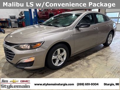 Used 2022 Chevrolet Malibu LS w/ LPO, Convenience Package 1