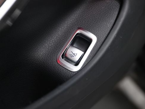 Used 2019 Mercedes-Benz Maybach S 560 4MATIC image 14