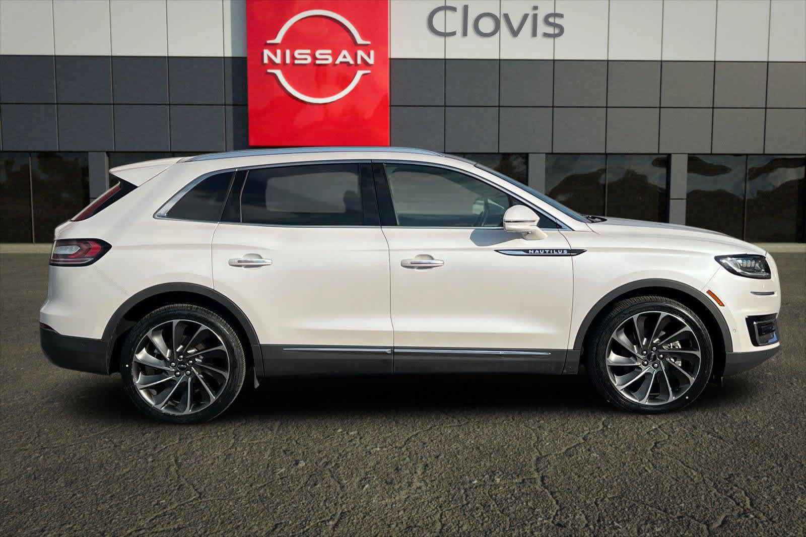 Used 2019 Lincoln Nautilus Reserve w/ Ultimate Package AWD/4WD image 8