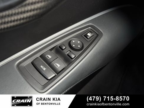 Used 2019 BMW i8 Roadster image 22