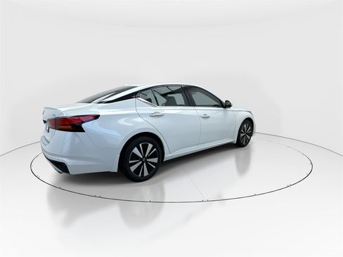 Used 2021 Nissan Altima 2.5 SL image 8