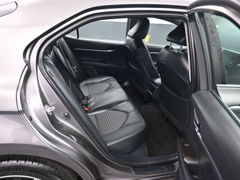 Used 2021 Toyota Camry SE FWD image 37
