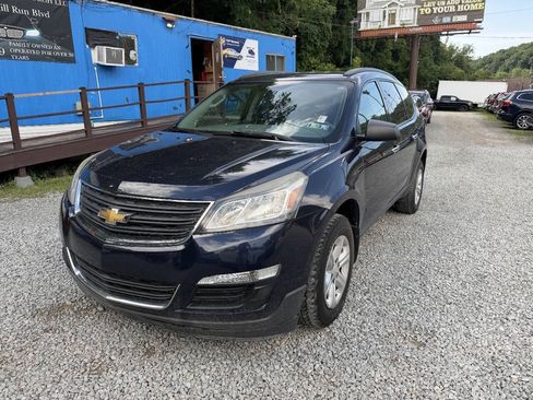 Used 2015 Chevrolet Traverse LS AWD/4WD image 3