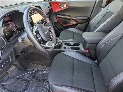 Used 2023 Kia Soul GT-Line w/ GT-Line Technology Package image 15