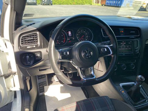 Used 2015 Volkswagen GTI S FWD image 15