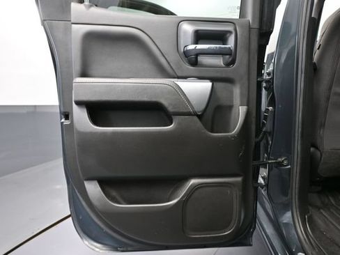 Used 2018 Chevrolet Silverado 1500 LT w/ All Star Edition AWD/4WD image 33