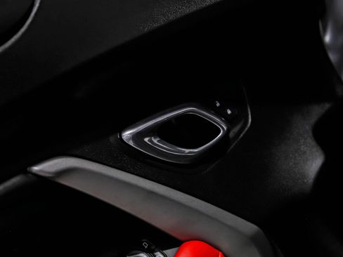 Used 2018 Chevrolet Camaro SS RWD image 43