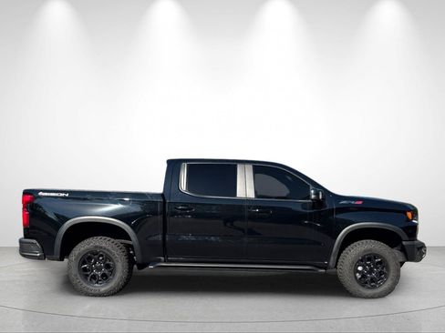 Used 2025 Chevrolet Silverado 1500 ZR2 w/ ZR2 Bison Edition AWD/4WD image 6