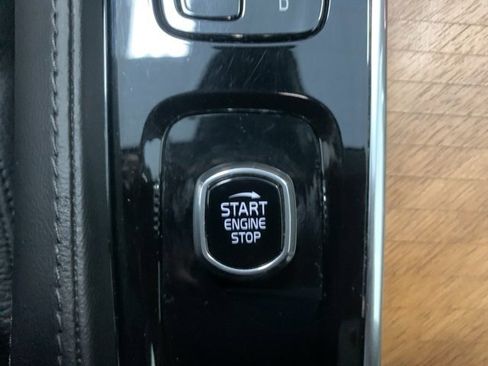 Certified 2023 Volvo XC90 T8 Plus w/ Protection Package image 16