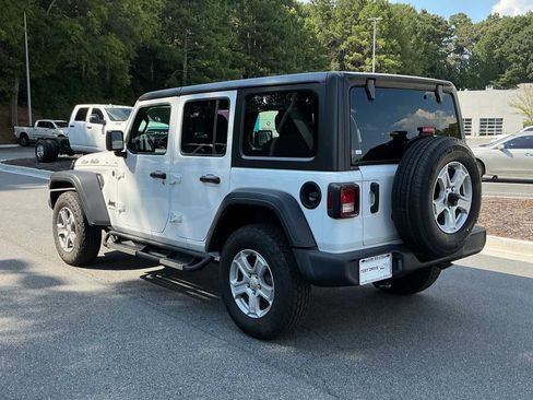Used 2023 Jeep Wrangler Unlimited Sport AWD/4WD image 3