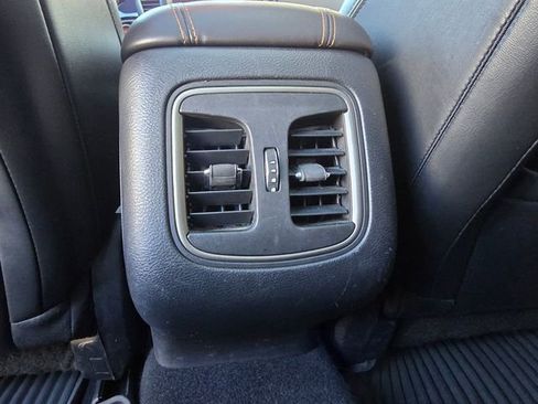 Used 2017 Chrysler 200 S w/ Navigation & Sound Group I image 32