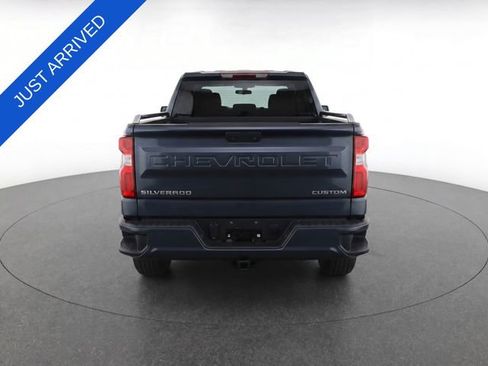 Used 2021 Chevrolet Silverado 1500 Custom RWD image 14