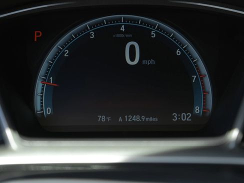 Used 2018 Honda Civic EX image 18