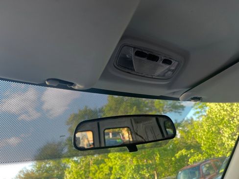 Used 2012 Ford Transit Connect XLT FWD image 16