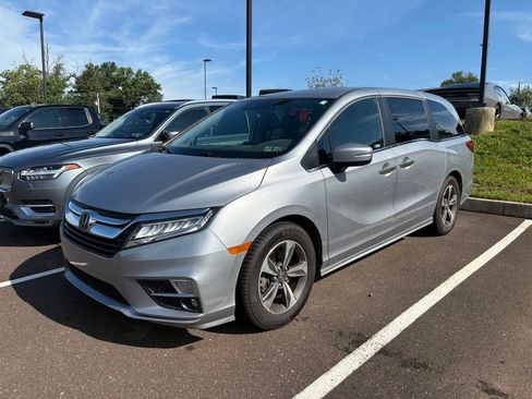 Used 2019 Honda Odyssey Touring image 4