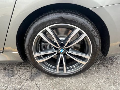 Used 2021 BMW 750i xDrive w/ Executive Package AWD/4WD image 10