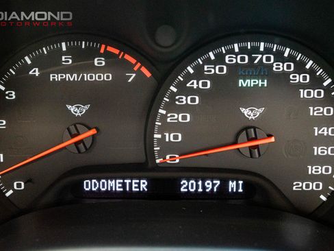 Used 2004 Chevrolet Corvette Convertible w/ Preferred Equipment Group RWD image 93