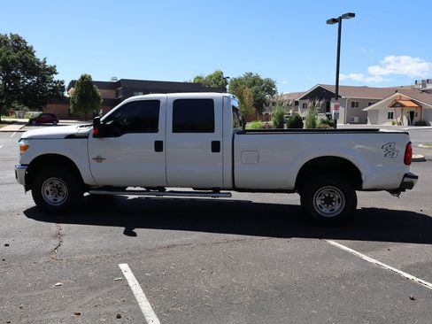 Used 2016 Ford F250 XL w/ Power Equipment Group AWD/4WD image 9