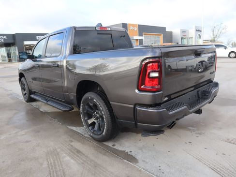 New 2026 RAM 1500 Express AWD/4WD image 21