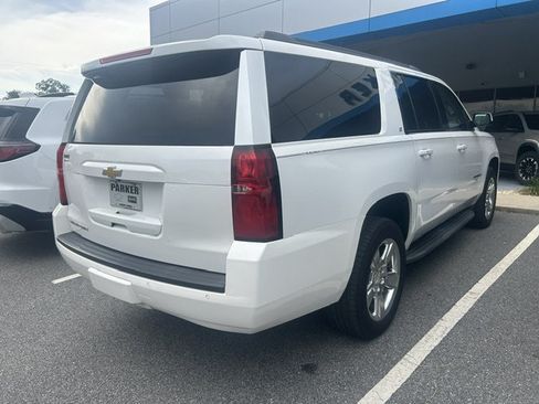 Used 2017 Chevrolet Suburban LT AWD/4WD image 5