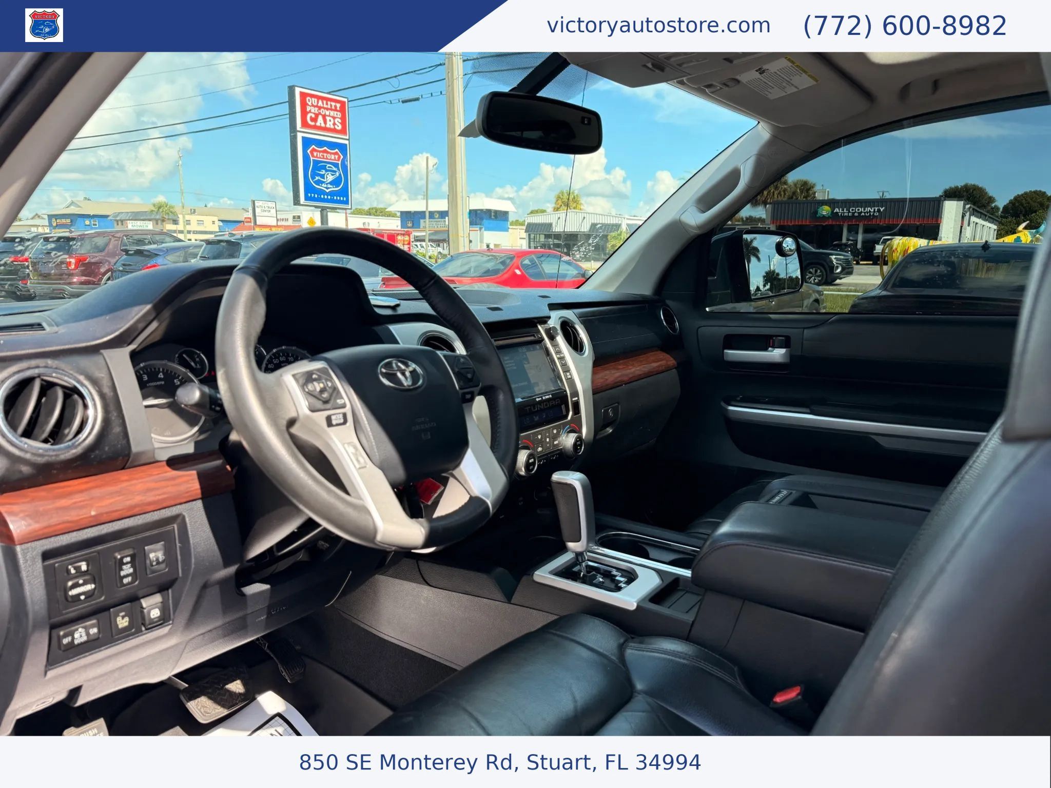 Used 2016 Toyota Tundra Limited w/ Limited Premium Package RWD image 5