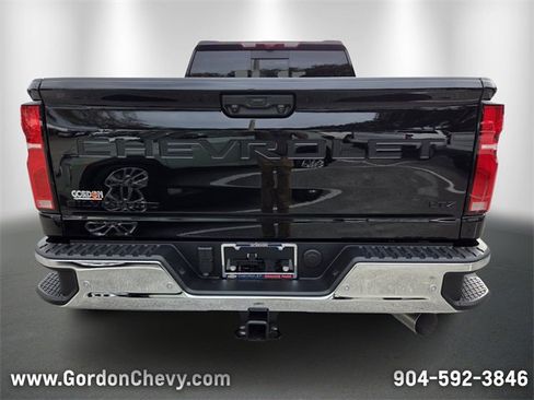 New 2026 Chevrolet Silverado 2500 LTZ w/ LTZ Premium Package image 4