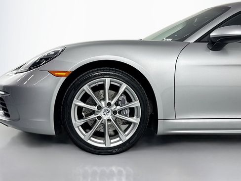 Used 2021 Porsche 718 Cayman image 7