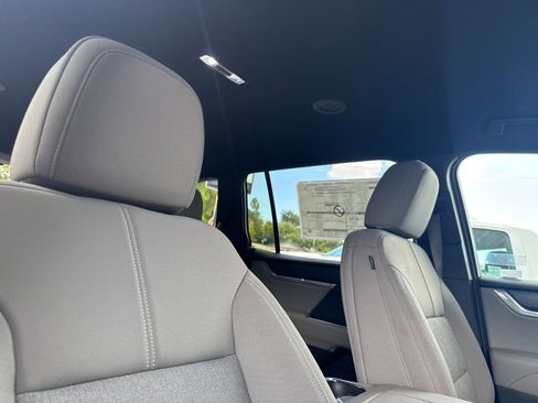 New 2026 GMC Acadia Elevation w/ LPO, Floor Liner Package image 19