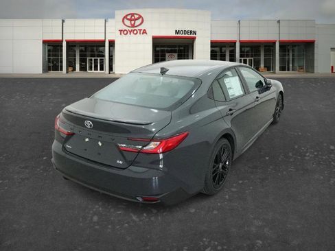 New 2026 Toyota Camry SE FWD image 6