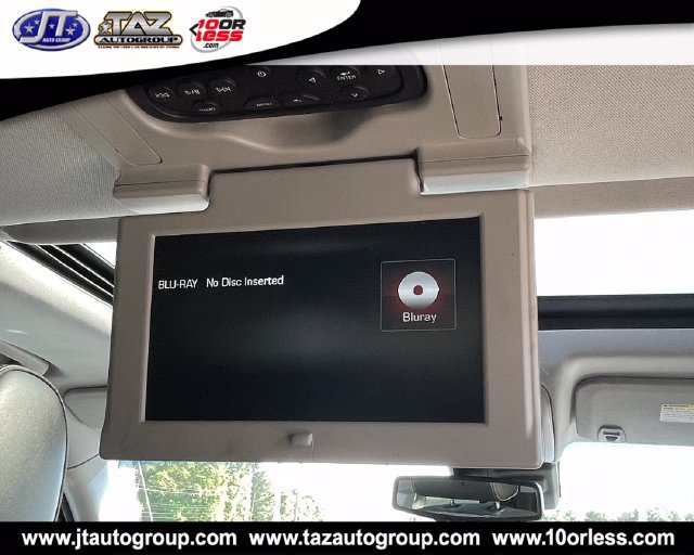 Used 2015 GMC Yukon XL Denali w/ Open Road Package RWD image 31