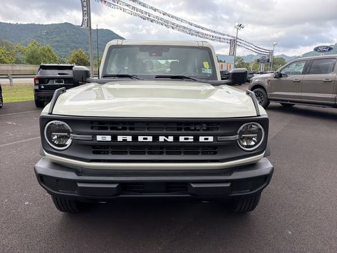 New 2026 Ford Bronco 2-Door AWD/4WD image 11