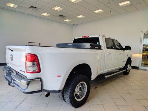 Used 2019 RAM 3500 Big Horn image 3