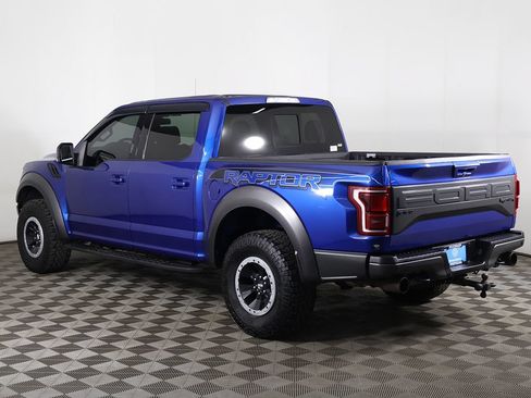 Used 2017 Ford F150 Raptor w/ Equipment Group 802A Luxury AWD/4WD image 10