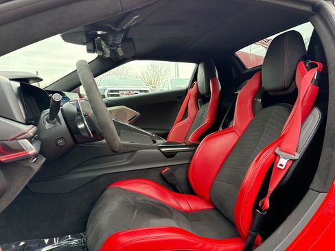 Used 2023 Chevrolet Corvette Stingray Premium Conv w/ Z51 Performance Package image 13